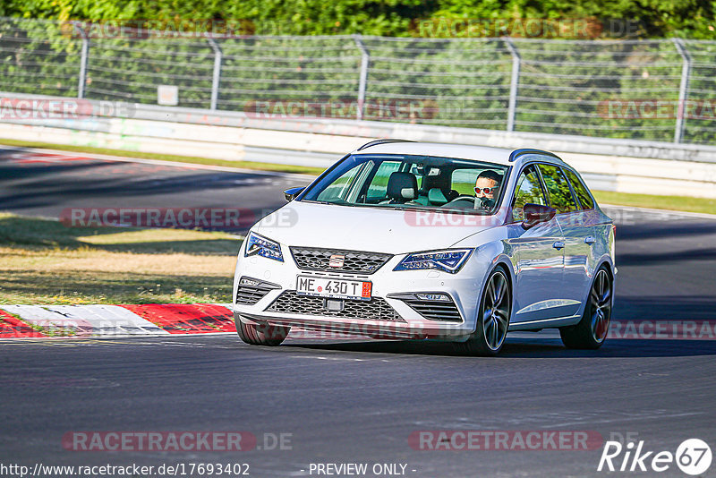 Bild #17693402 - Touristenfahrten Nürburgring Nordschleife (04.07.2022)