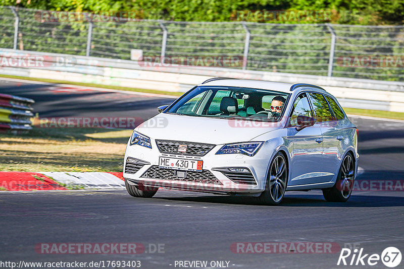 Bild #17693403 - Touristenfahrten Nürburgring Nordschleife (04.07.2022)