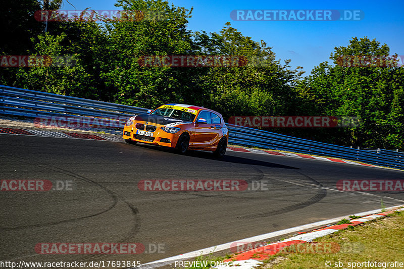 Bild #17693845 - Touristenfahrten Nürburgring Nordschleife (04.07.2022)