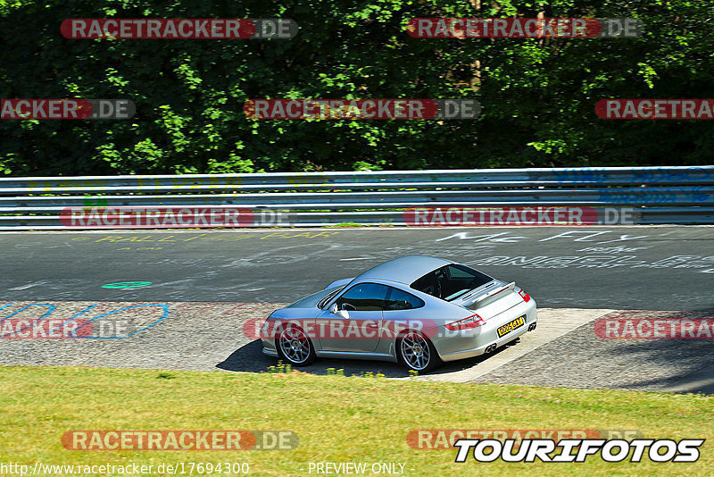 Bild #17694300 - Touristenfahrten Nürburgring Nordschleife (04.07.2022)