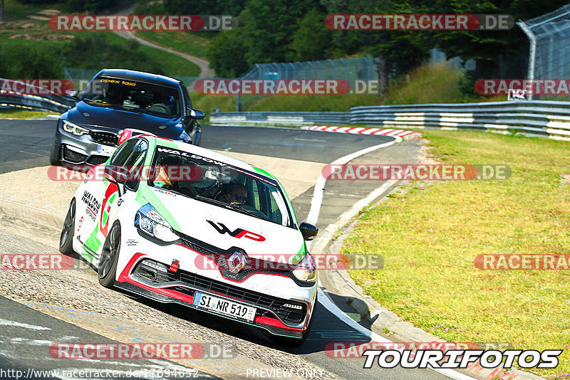 Bild #17694652 - Touristenfahrten Nürburgring Nordschleife (04.07.2022)