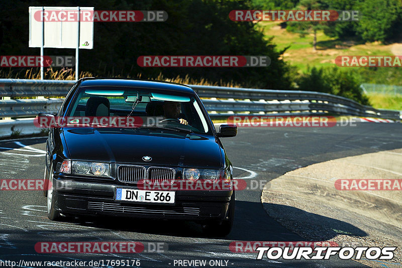 Bild #17695176 - Touristenfahrten Nürburgring Nordschleife (04.07.2022)