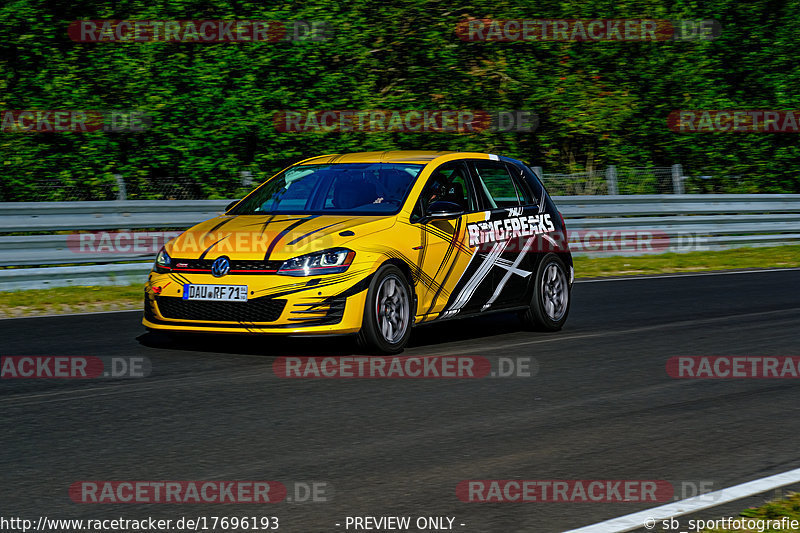 Bild #17696193 - Touristenfahrten Nürburgring Nordschleife (04.07.2022)