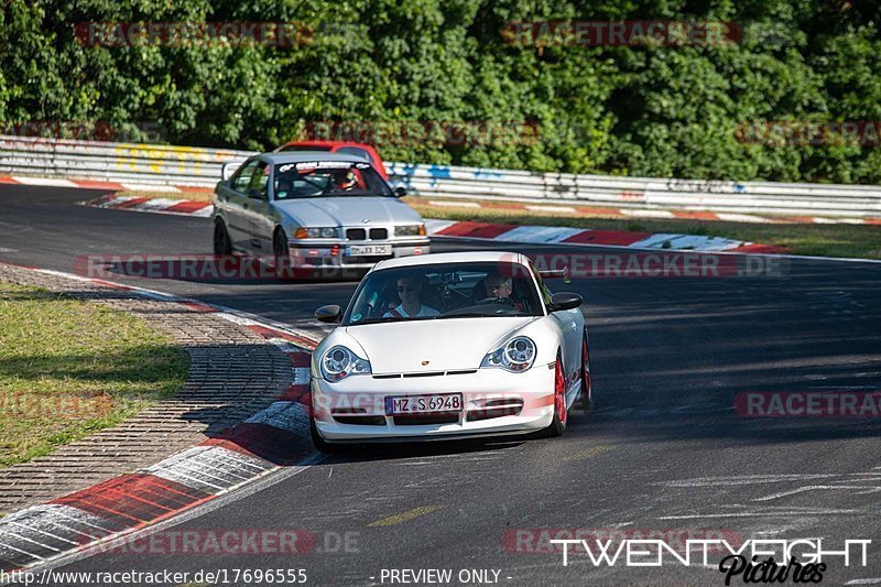 Bild #17696555 - Touristenfahrten Nürburgring Nordschleife (05.07.2022)