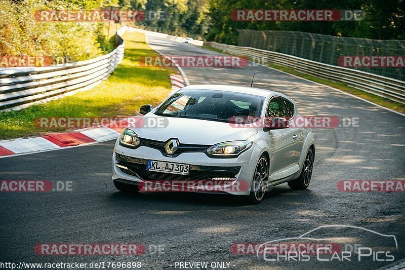 Bild #17696898 - Touristenfahrten Nürburgring Nordschleife (05.07.2022)