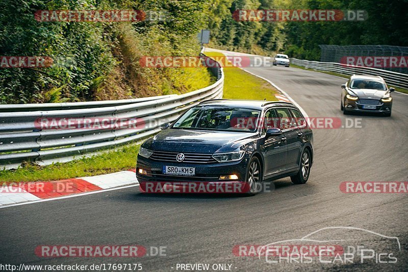 Bild #17697175 - Touristenfahrten Nürburgring Nordschleife (05.07.2022)