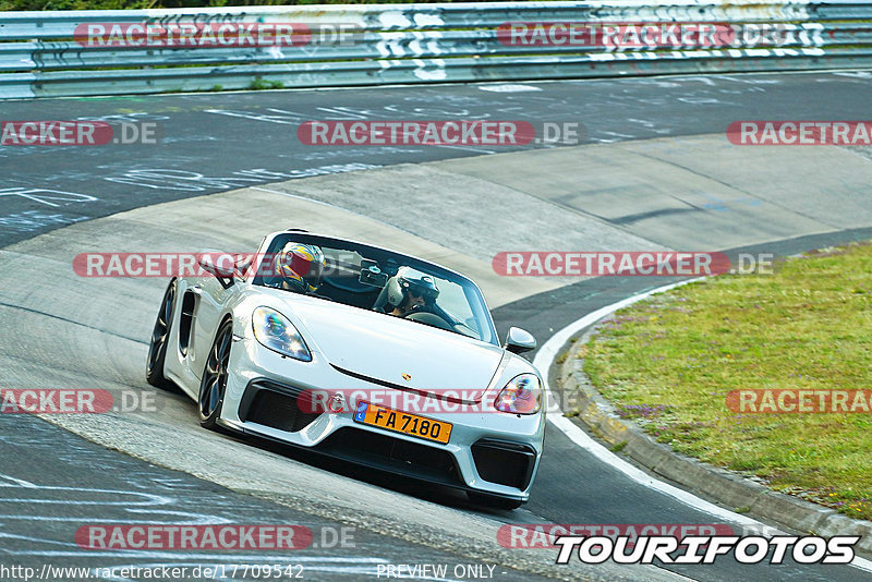 Bild #17709542 - Touristenfahrten Nürburgring Nordschleife (05.07.2022)