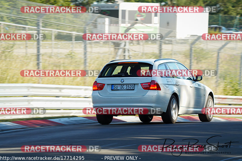 Bild #17714295 - Touristenfahrten Nürburgring Nordschleife (06.07.2022)