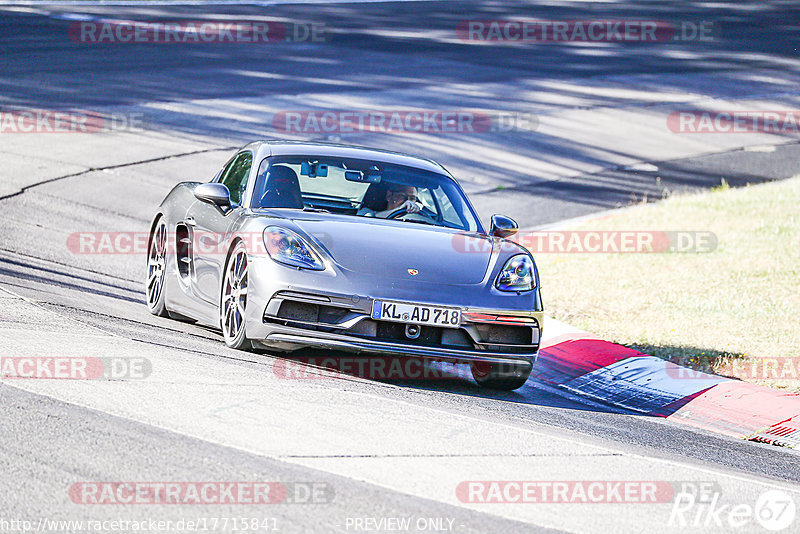 Bild #17715841 - Touristenfahrten Nürburgring Nordschleife (06.07.2022)