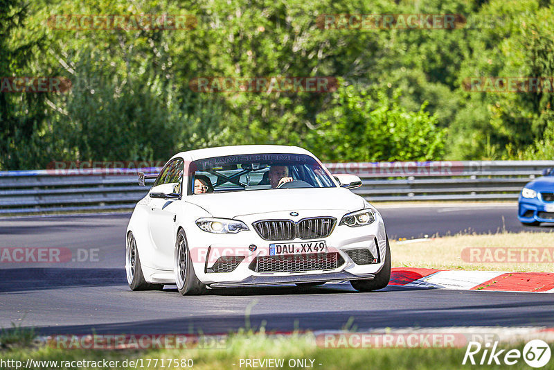 Bild #17717580 - Touristenfahrten Nürburgring Nordschleife (06.07.2022)