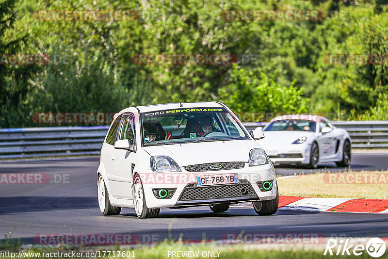 Bild #17717601 - Touristenfahrten Nürburgring Nordschleife (06.07.2022)