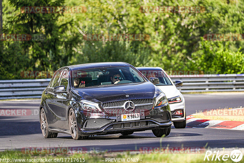 Bild #17717615 - Touristenfahrten Nürburgring Nordschleife (06.07.2022)