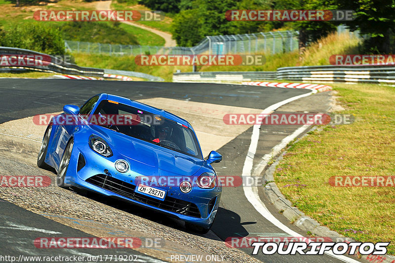 Bild #17719202 - Touristenfahrten Nürburgring Nordschleife (06.07.2022)