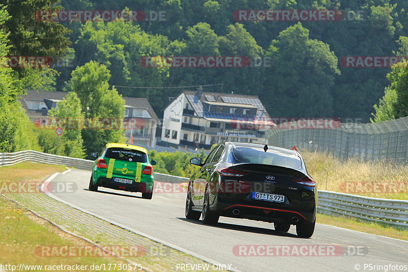 Bild #17730575 - Touristenfahrten Nürburgring Nordschleife (10.07.2022)