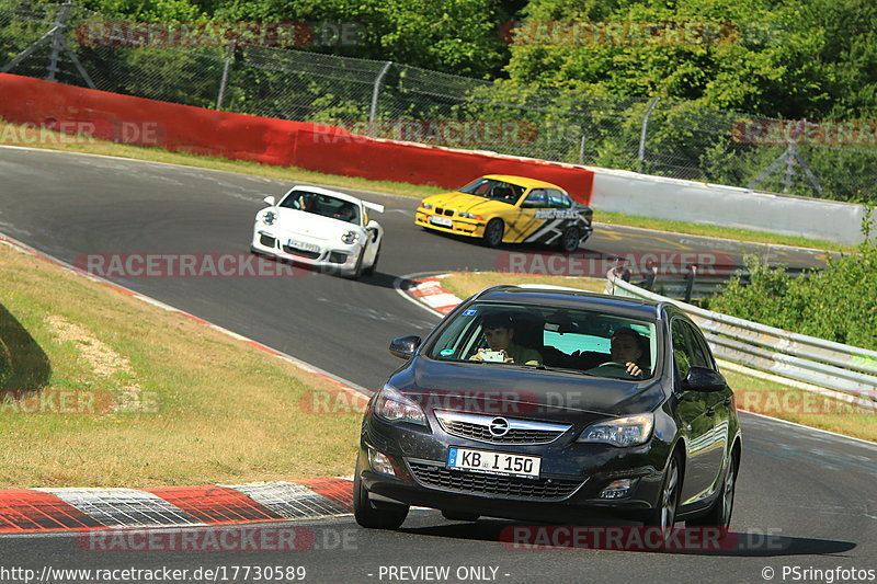 Bild #17730589 - Touristenfahrten Nürburgring Nordschleife (10.07.2022)