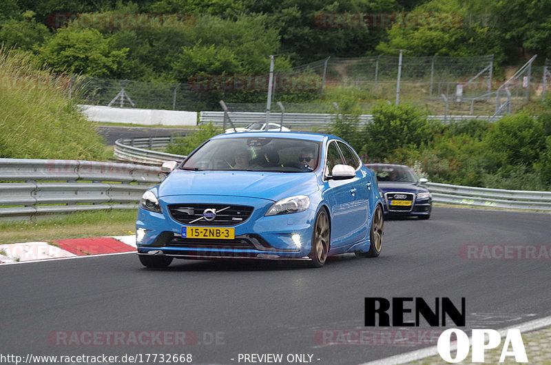 Bild #17732668 - Touristenfahrten Nürburgring Nordschleife (10.07.2022)