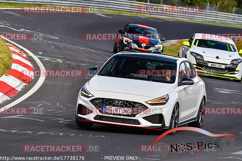 Bild #17738176 - Touristenfahrten Nürburgring Nordschleife (10.07.2022)