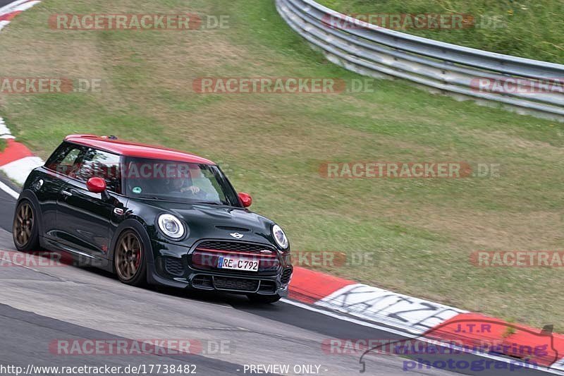 Bild #17738482 - Touristenfahrten Nürburgring Nordschleife (10.07.2022)