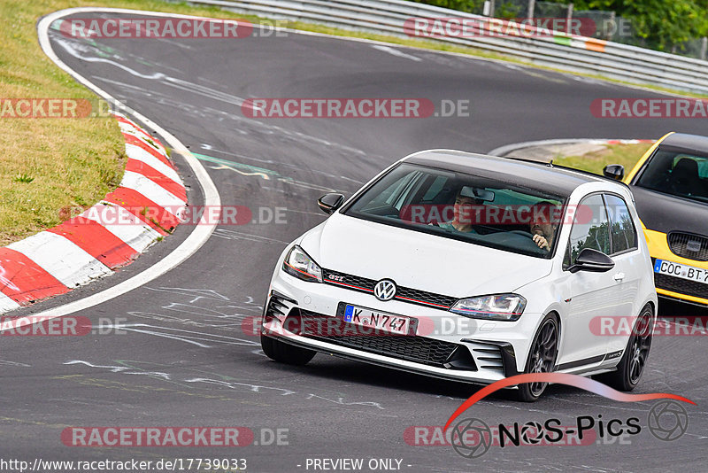 Bild #17739033 - Touristenfahrten Nürburgring Nordschleife (10.07.2022)