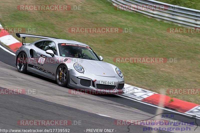 Bild #17739592 - Touristenfahrten Nürburgring Nordschleife (10.07.2022)