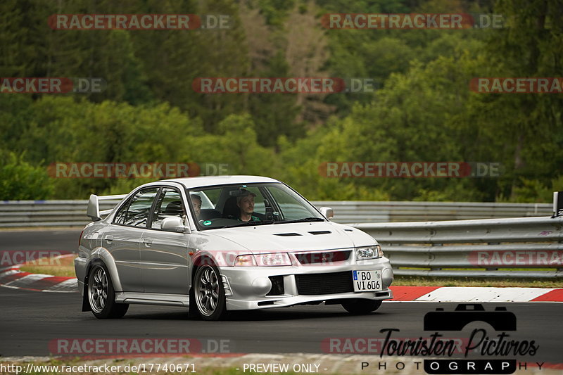 Bild #17740671 - Touristenfahrten Nürburgring Nordschleife (10.07.2022)