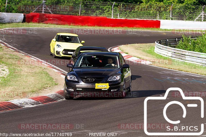 Bild #17740769 - Touristenfahrten Nürburgring Nordschleife (10.07.2022)