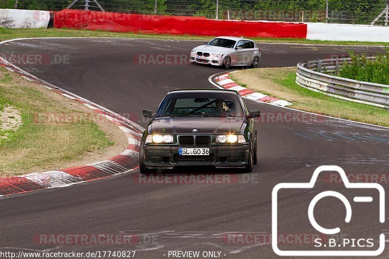 Bild #17740827 - Touristenfahrten Nürburgring Nordschleife (10.07.2022)