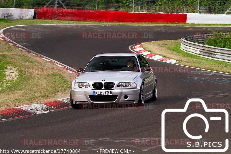 Bild #17740884 - Touristenfahrten Nürburgring Nordschleife (10.07.2022)