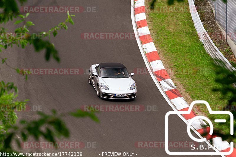 Bild #17742139 - Touristenfahrten Nürburgring Nordschleife (10.07.2022)