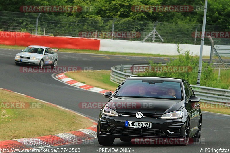 Bild #17743508 - Touristenfahrten Nürburgring Nordschleife (10.07.2022)