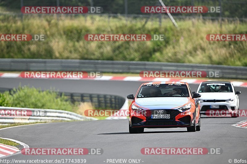 Bild #17743839 - Touristenfahrten Nürburgring Nordschleife (10.07.2022)