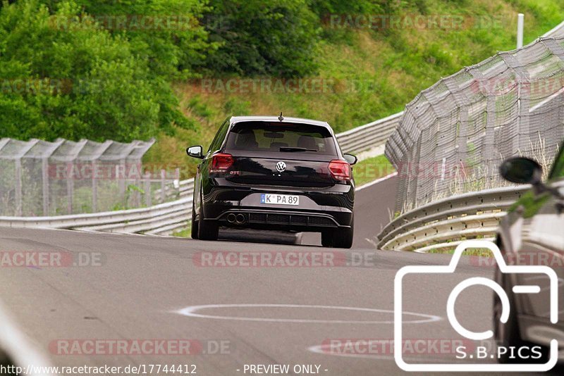 Bild #17744412 - Touristenfahrten Nürburgring Nordschleife (10.07.2022)