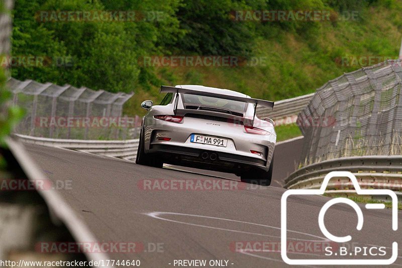 Bild #17744640 - Touristenfahrten Nürburgring Nordschleife (10.07.2022)