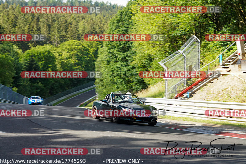 Bild #17745293 - Touristenfahrten Nürburgring Nordschleife (10.07.2022)