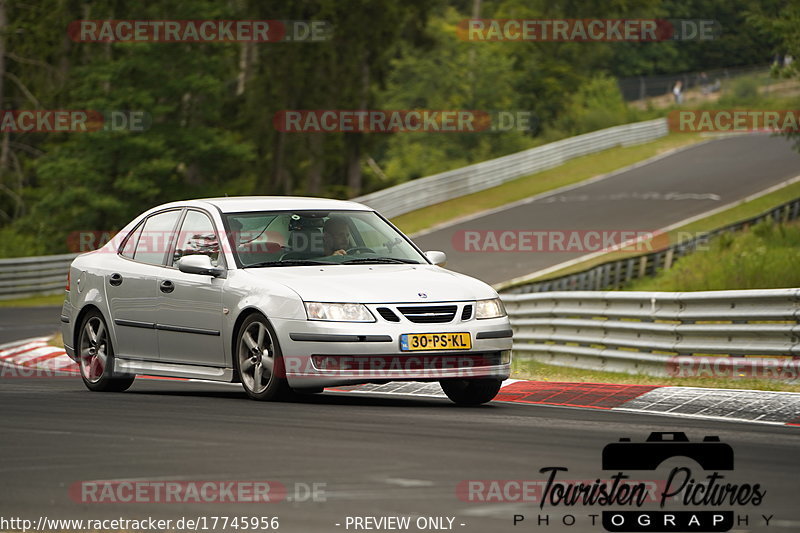 Bild #17745956 - Touristenfahrten Nürburgring Nordschleife (10.07.2022)