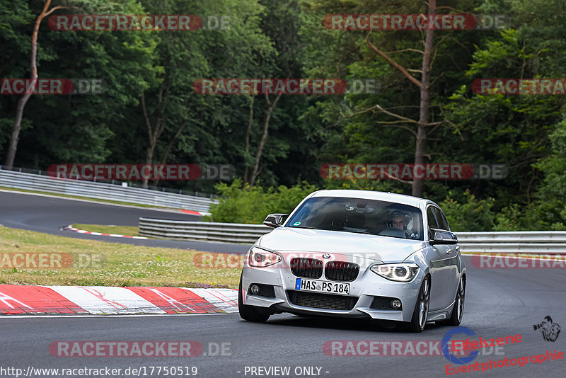 Bild #17750519 - Touristenfahrten Nürburgring Nordschleife (10.07.2022)