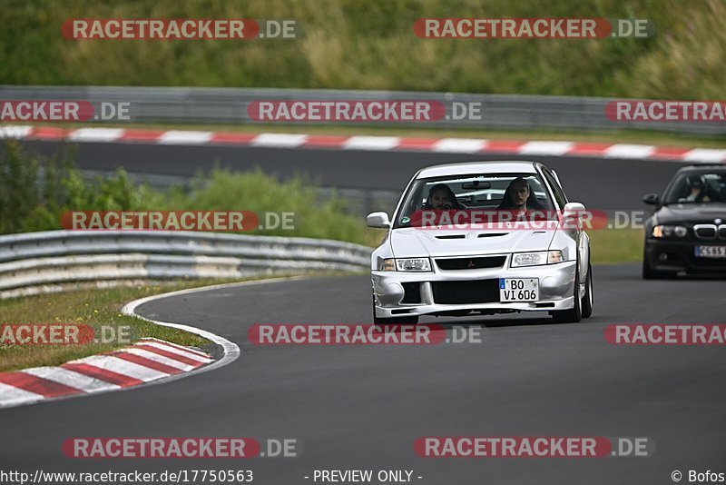 Bild #17750563 - Touristenfahrten Nürburgring Nordschleife (10.07.2022)