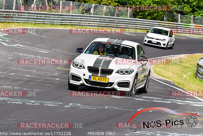 Bild #17752228 - Touristenfahrten Nürburgring Nordschleife (10.07.2022)