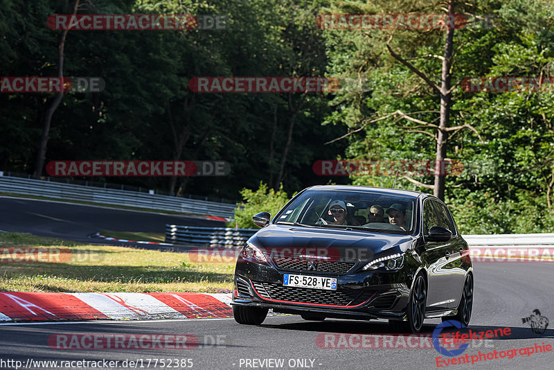 Bild #17752385 - Touristenfahrten Nürburgring Nordschleife (10.07.2022)