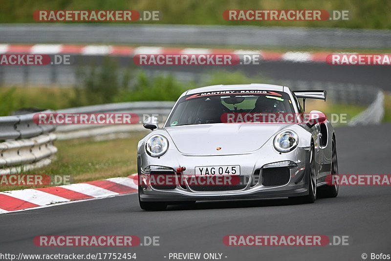 Bild #17752454 - Touristenfahrten Nürburgring Nordschleife (10.07.2022)