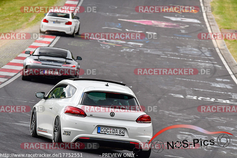 Bild #17752551 - Touristenfahrten Nürburgring Nordschleife (10.07.2022)