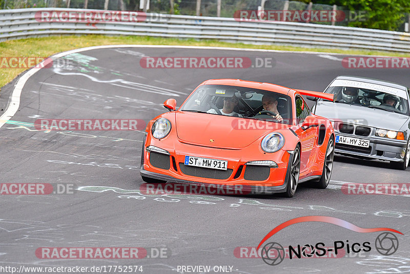 Bild #17752574 - Touristenfahrten Nürburgring Nordschleife (10.07.2022)