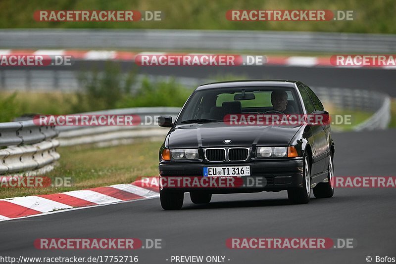 Bild #17752716 - Touristenfahrten Nürburgring Nordschleife (10.07.2022)