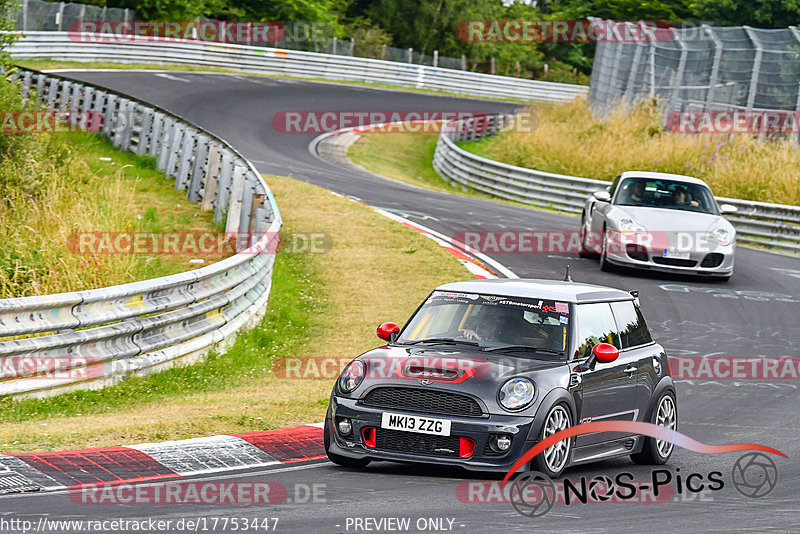 Bild #17753447 - Touristenfahrten Nürburgring Nordschleife (10.07.2022)