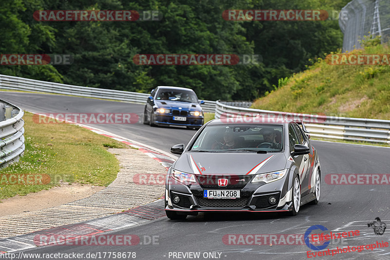 Bild #17758678 - Touristenfahrten Nürburgring Nordschleife (10.07.2022)