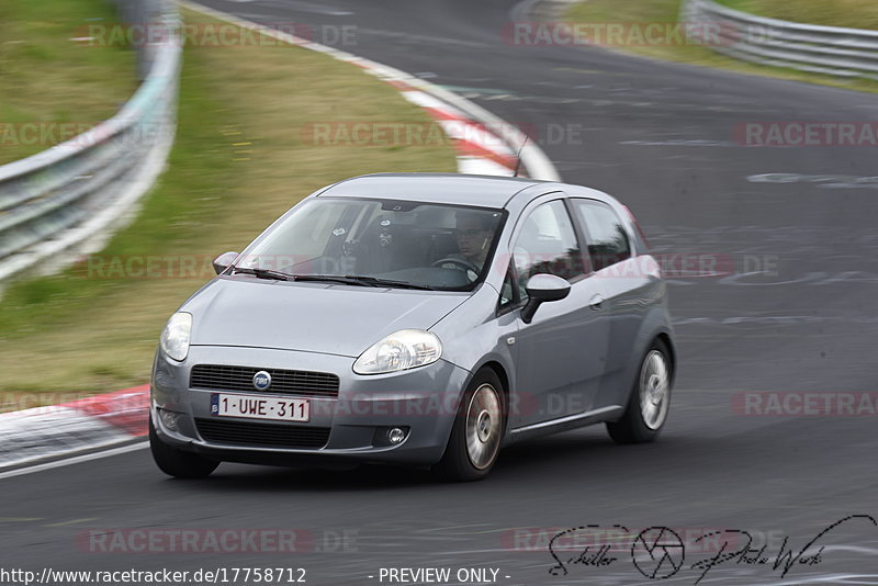 Bild #17758712 - Touristenfahrten Nürburgring Nordschleife (10.07.2022)