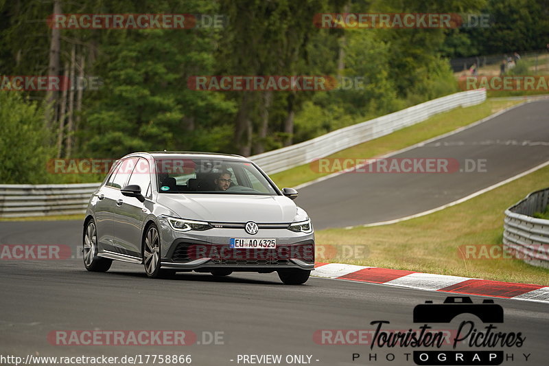 Bild #17758866 - Touristenfahrten Nürburgring Nordschleife (10.07.2022)