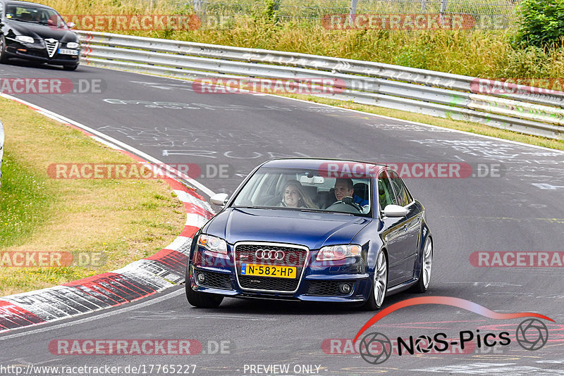 Bild #17765227 - Touristenfahrten Nürburgring Nordschleife (10.07.2022)