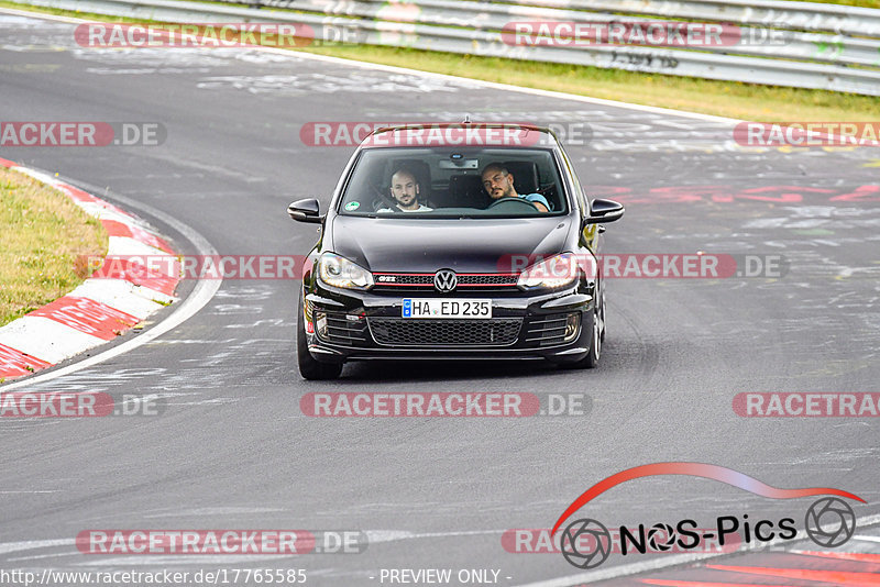 Bild #17765585 - Touristenfahrten Nürburgring Nordschleife (10.07.2022)