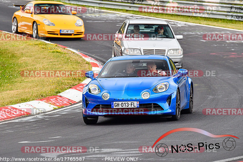 Bild #17765587 - Touristenfahrten Nürburgring Nordschleife (10.07.2022)